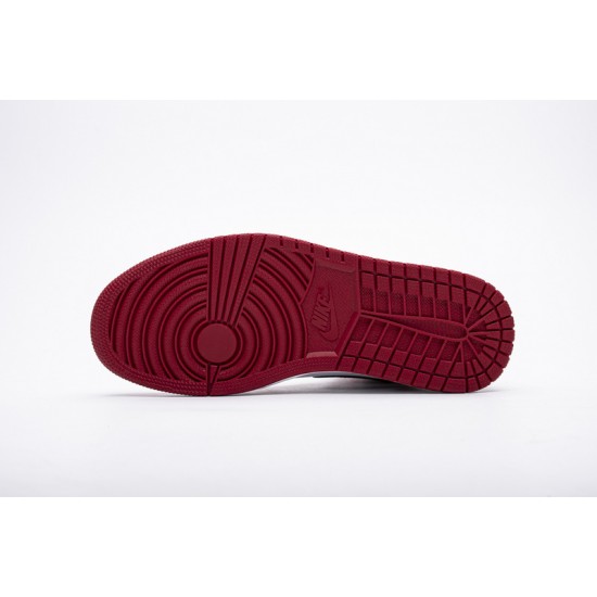 Air Jordan 1 High OG "Chicago" Red White 555088-101