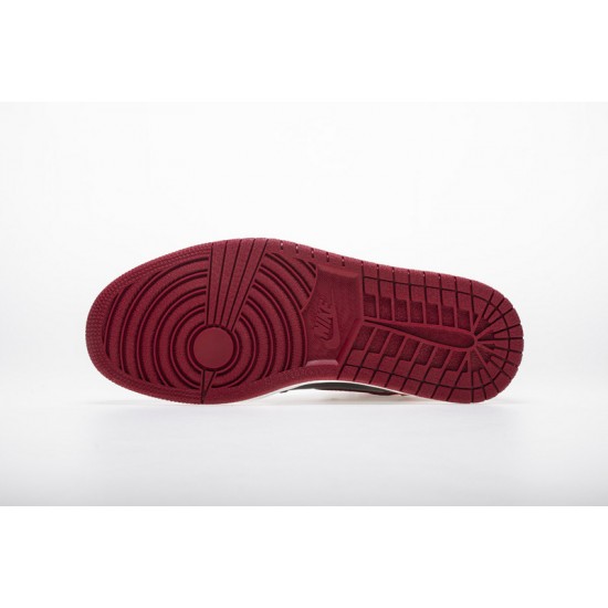 Air Jordan 1 High "Banned" Red Black 555088-001