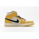 Air Jordan 1 Mid "Lakers" Yellow Purple 852542-700