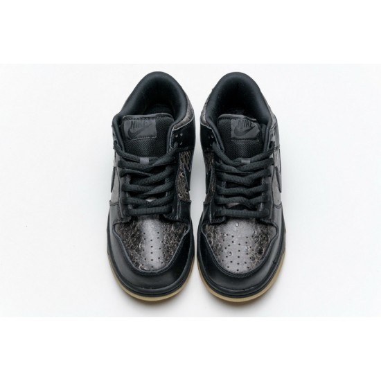 Nike SB Dunk Low Pro "Black Ostrich Skate" Black 304292-003