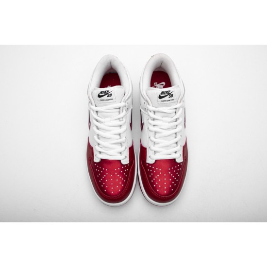 Supreme x Nike SB Dunk Low OG "Jewel Swoosh Red" White Red CK3480-600