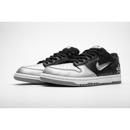 Supreme x Nike SB Dunk Low OG "Metallic Silver" Black Silver CK3480-001