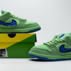 Grateful Dead x Nike SB Dunk Low Pro QS "Green Bear" Green Blue CJ5378-300