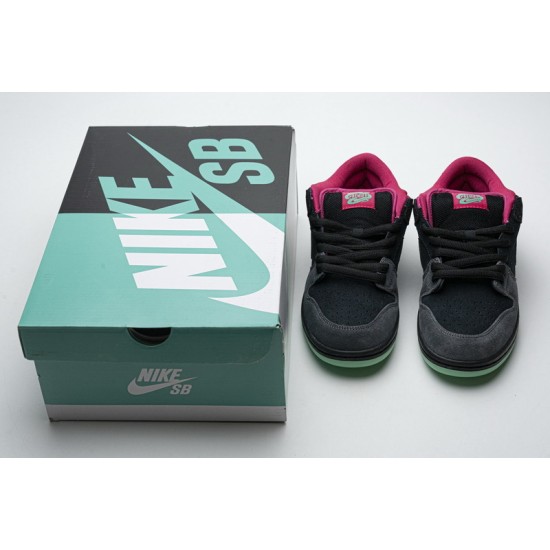 Nike Dunk Low Premium SB AE QS "Northern Lights" Black Red 724183-063