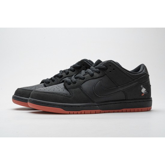 Nike Dunk Low SB TRD QS "Black Pigeon" Black Red 883232-008
