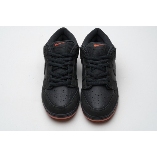Nike Dunk Low SB TRD QS "Black Pigeon" Black Red 883232-008