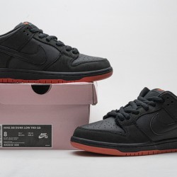Nike Dunk Low SB TRD QS "Black Pigeon" Black Red 883232-008