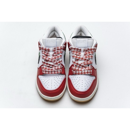 Nike SB Dunk Low "Habibi" Black White Black CT2550-600