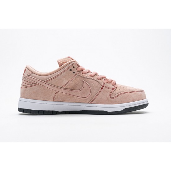 Nike SB Dunk Low "Pink Pig" Pink CV1655-600