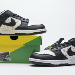 Supreme x Nike SB Dunk Low "Black Stars" Black White DH3228-102