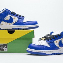 Supreme x Nike SB Dunk Low "Blue Stars" Blue White DH3228-100