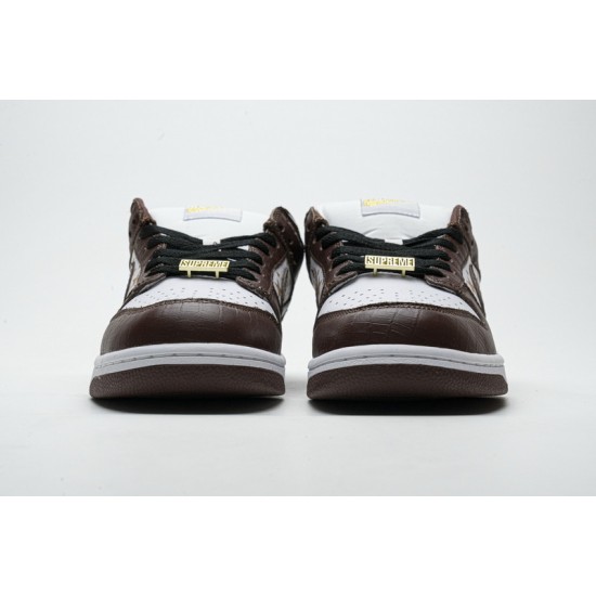 Supreme x Nike SB Dunk Low "Brown Stars" Brown White DH3228-103