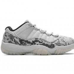 Air Jordan 11 Low "Light Bone" Grey Black CD6846-002