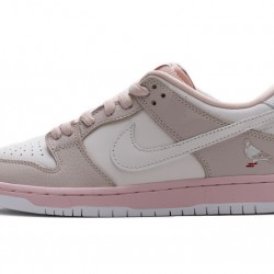 Nike SB Dunk Low PRO OG QS "Pink Pigeon" Pink White BV1310-012